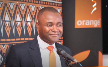 Le Directeur Marketing et Communication d’Orange Cameroun (Yves Kom) revient sur les liens qui lient la marque aux jeunes